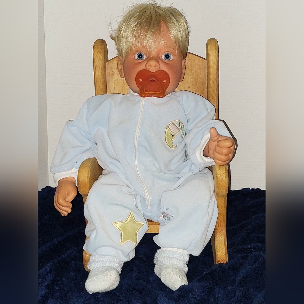 Lee Middleton/Reva Schick 20" Realistic Cloth & Vinyl Doll 'Cuddle Me' Boy Blue